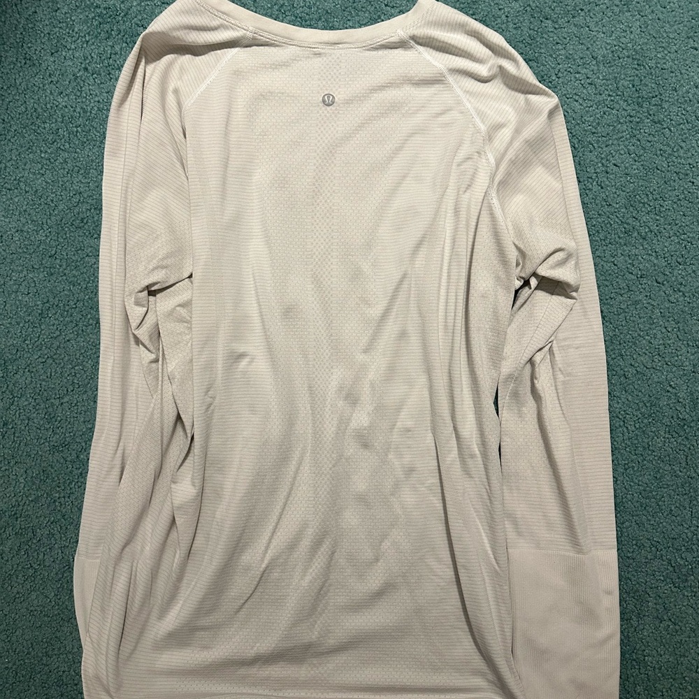Lululemon white swiftly Long Sleeve Top